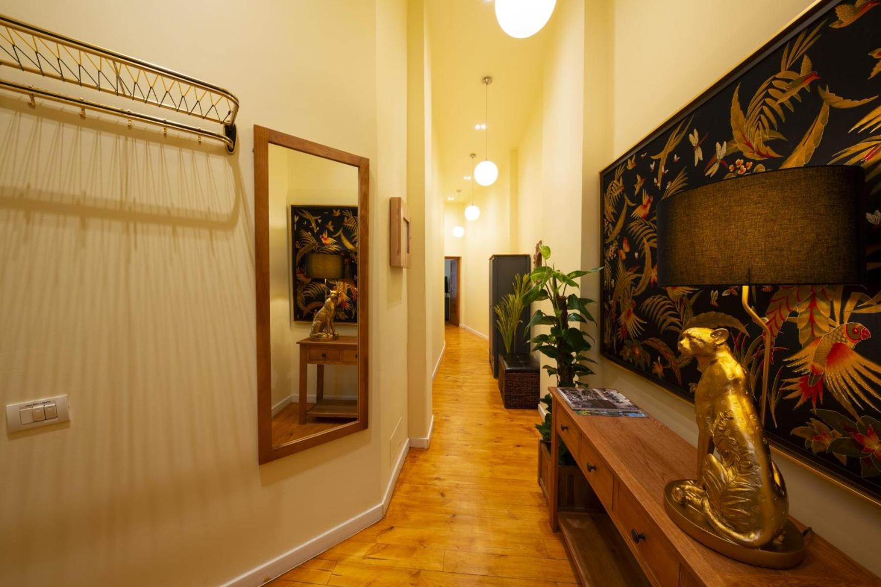 Rainforest Studio Downtown By Pretty Apartments Bucharest Exterior photo